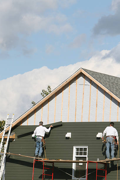 How To Choose The Right Materials for Your Siding Installation in 'Pageland, SC